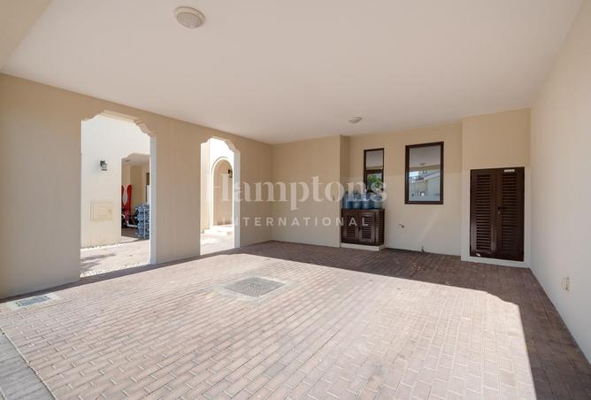 107729344 - Property Image 2