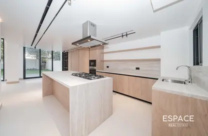 Villa - 3 Bedrooms - 5 Bathrooms for rent in Springs 6 - The Springs - Dubai