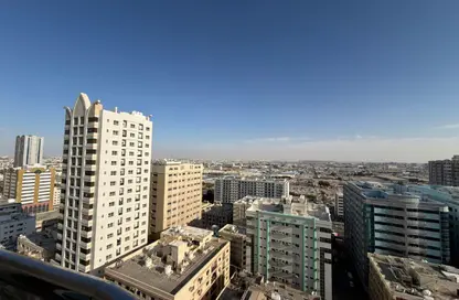 Apartment - 2 Bedrooms - 2 Bathrooms for rent in Dar Al Majaz - Jamal Abdul Nasser Street - Al Majaz - Sharjah