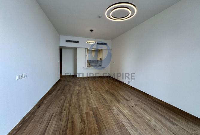 56530101 - Property Image 3