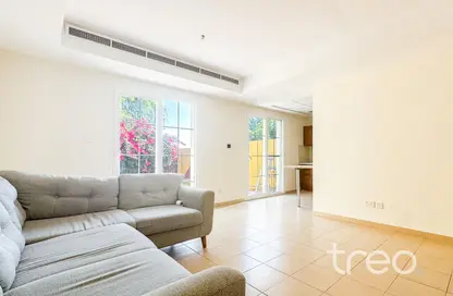 فيلا - 2 غرف نوم - 2 حمامات للايجار في الريم 1 - الريم - المرابع العربية - دبي