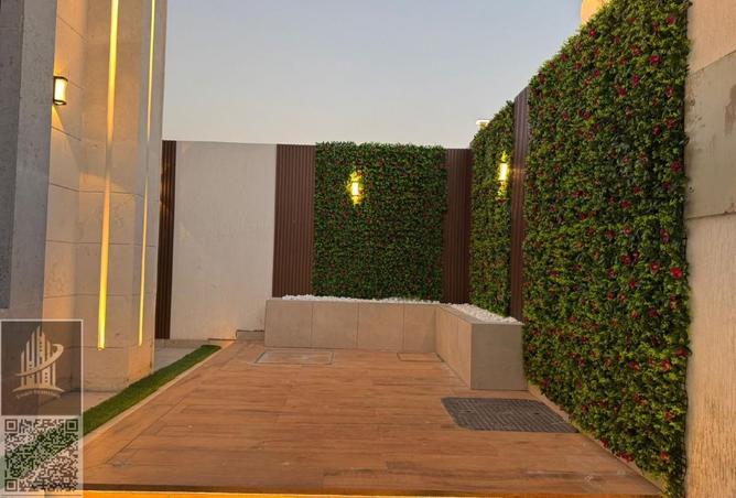 56975324 - Property Image 2