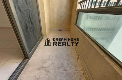 Apartment - 1 - 2 for rent in Al Khan 5 building - Al Khan - Sharjah