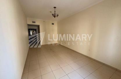 Apartment - 2 Bedrooms - 3 Bathrooms for sale in Mazaya 28 - Queue Point - Liwan - Dubai Apartment - 2 Bedrooms - 3 Bathrooms for sale in Mazaya 28 - Queue Point - Liwan - Dubai