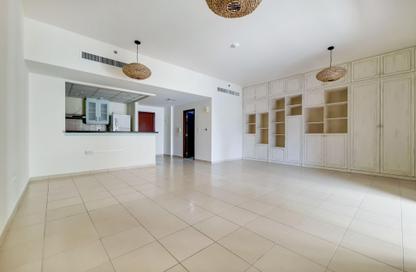 Apartment - Studio - 1 Bathroom for rent in Rimal 4 - Rimal - Jumeirah Beach Residence - Dubai