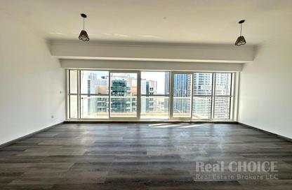 Apartment - 3 Bedrooms - 3 Bathrooms for rent in Mayfair Residency - Business Bay - Dubai