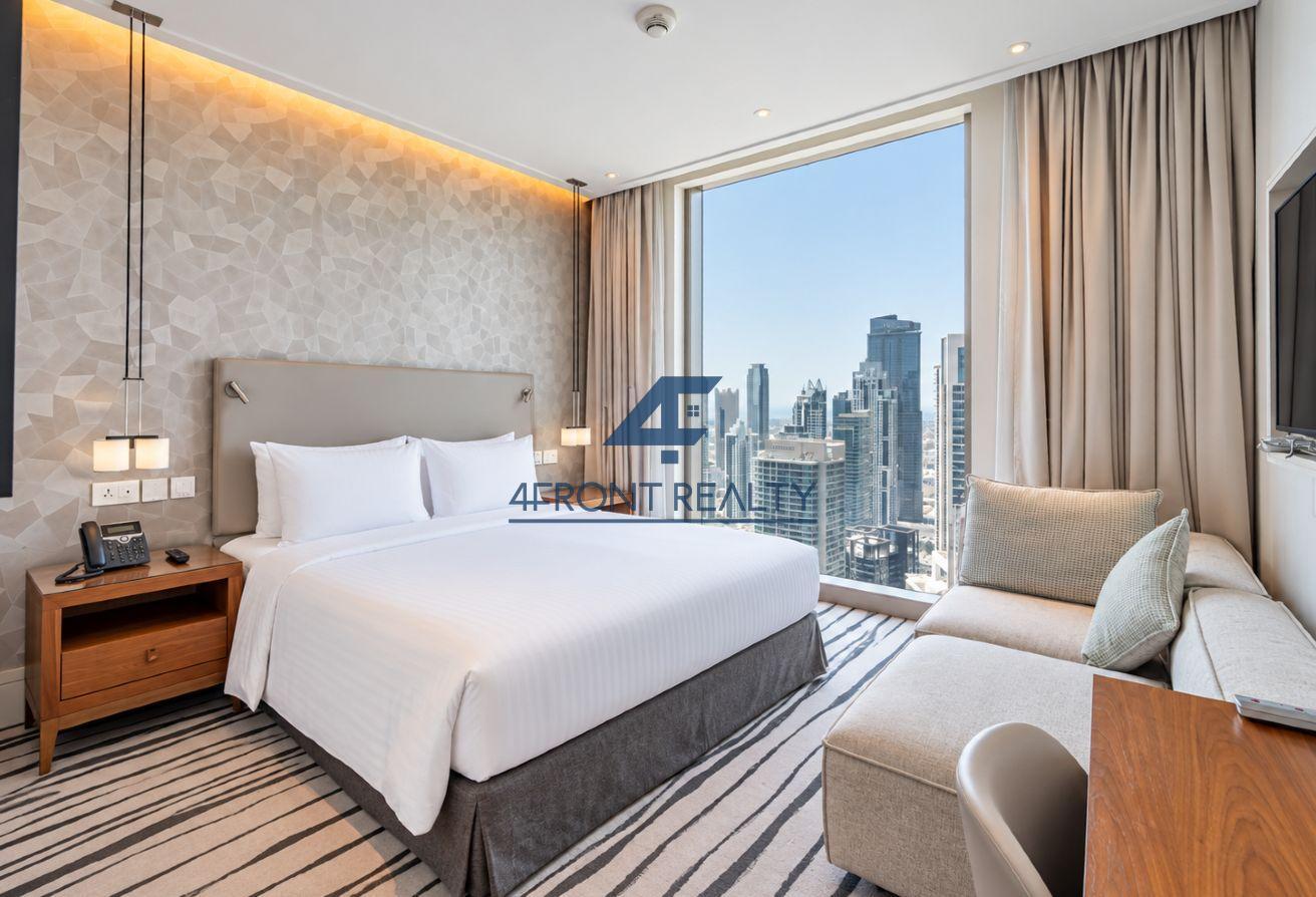Panoramic Burj Views| Spacious Layout I Furnished photo 10