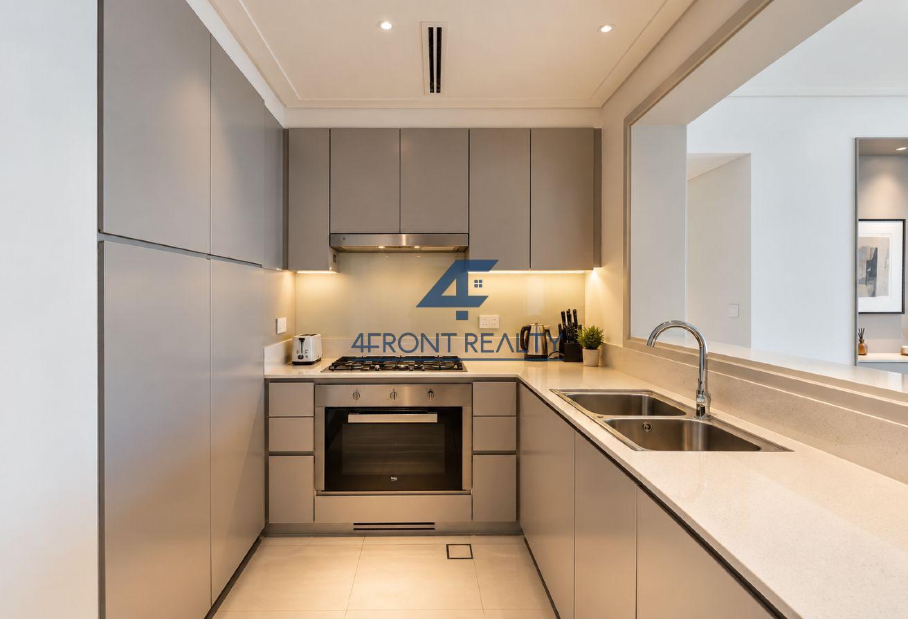 Panoramic Burj Views| Spacious Layout I Furnished photo 8