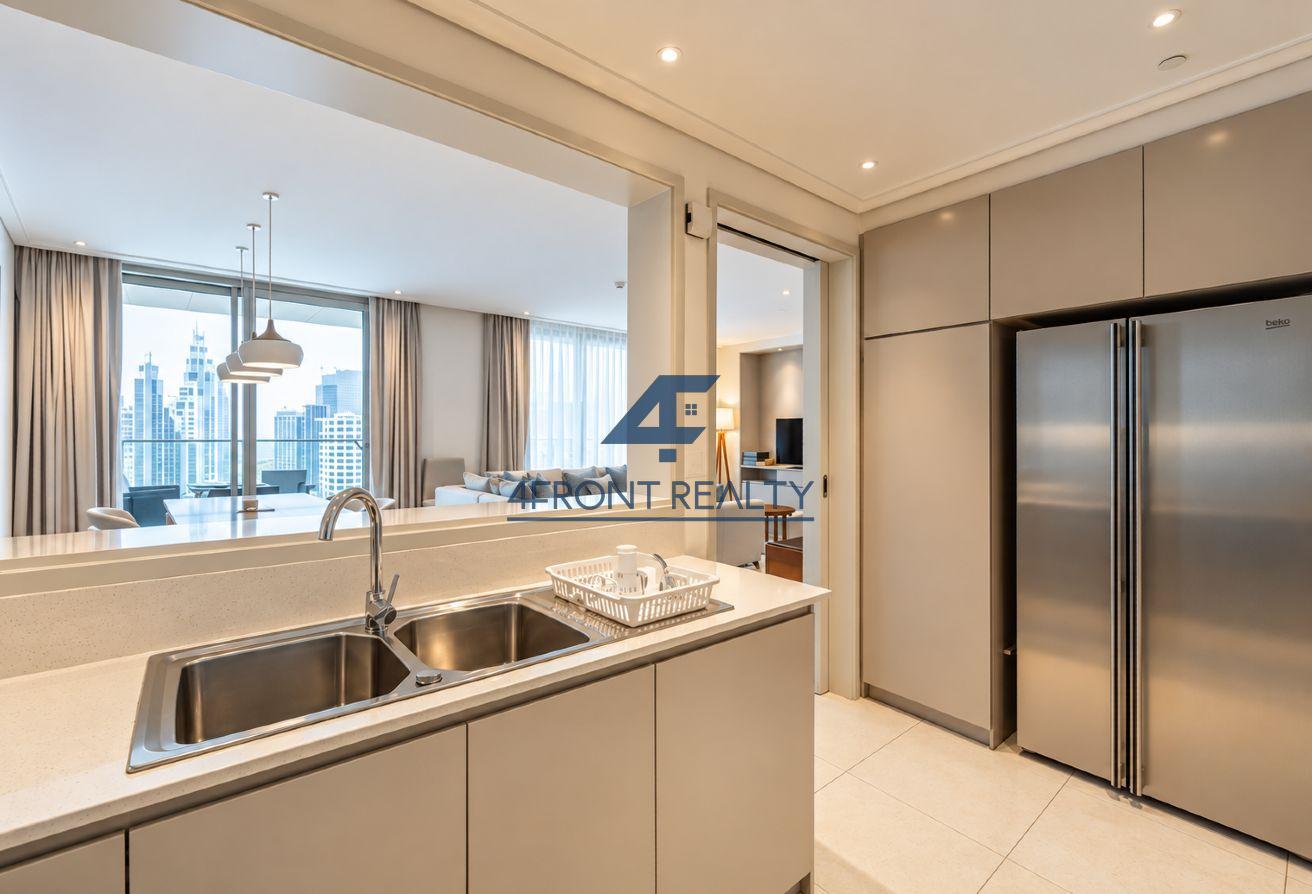 Panoramic Burj Views| Spacious Layout I Furnished photo 9