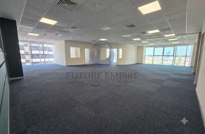 Office Space - Studio - 2 Bathrooms for rent in Golden Sands 20 - Al Mankhool - Bur Dubai - Dubai