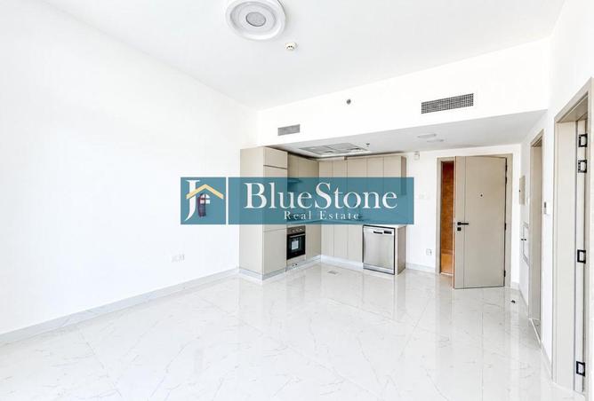 Brand New 1Bed | Huge Balcony with open view photo 2