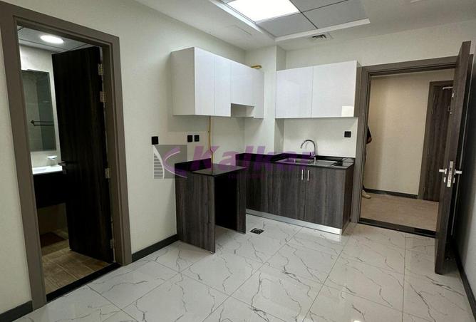 79854748 - Property Image 3