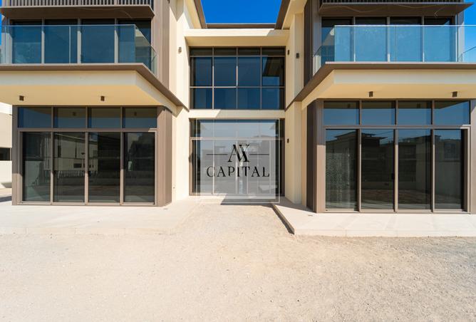 127033596 - Property Image 2