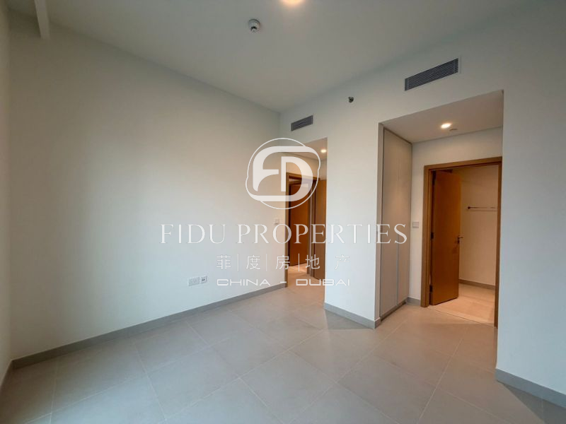 BRAND NEW | POOL VIEW | Ready To Move