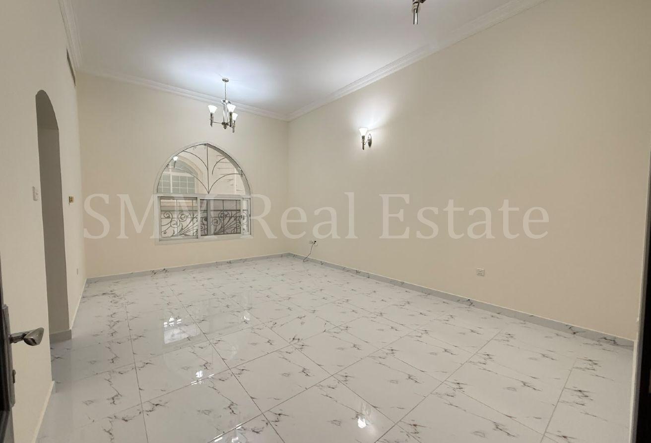 Huge 5 bedroom Villa Available Now | Spacious Plot photo 18