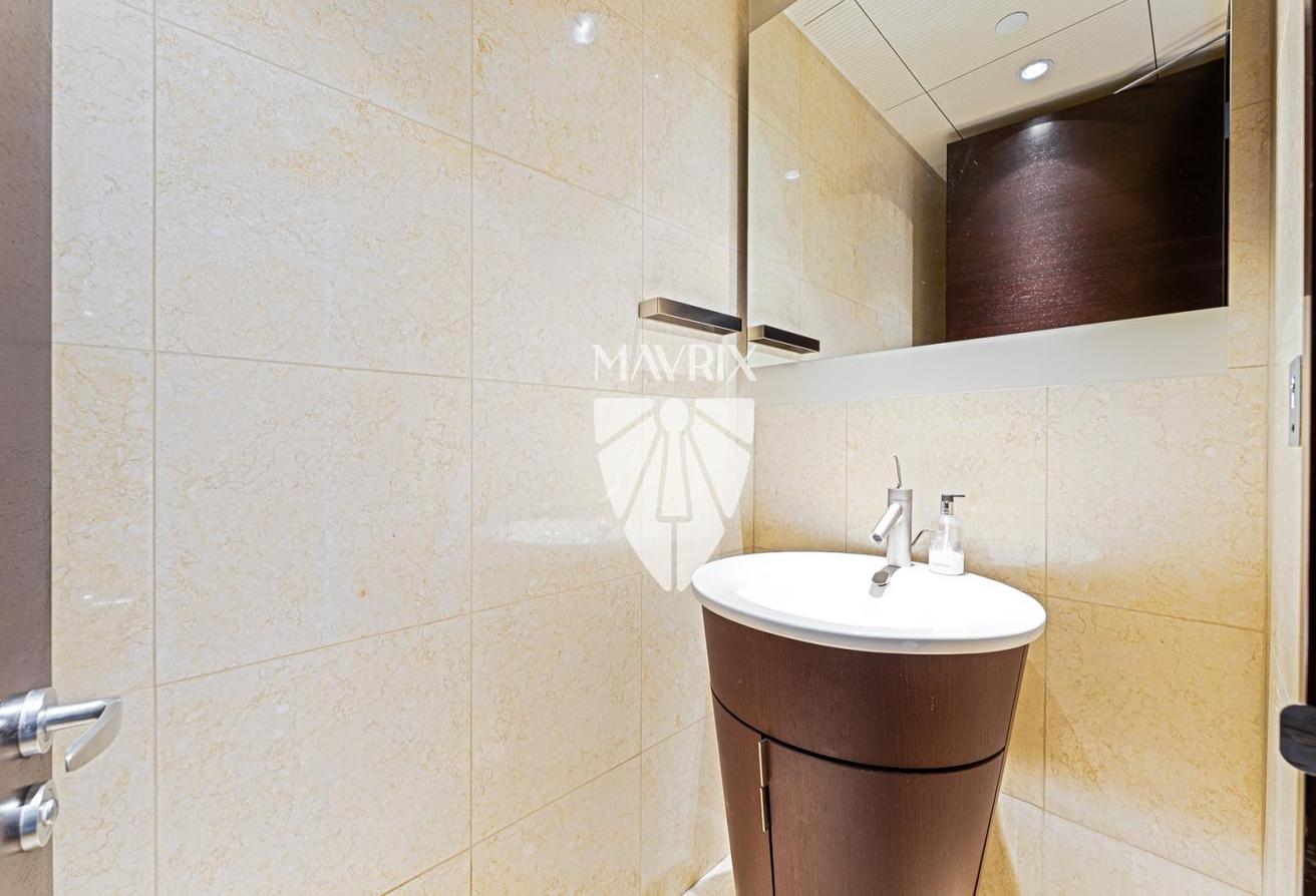 High Floor | Partial Fountain View | Unfurnished photo 19