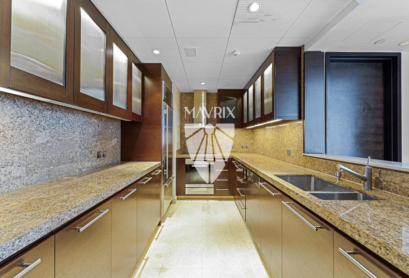 High Floor | Partial Fountain View | Unfurnished photo 15