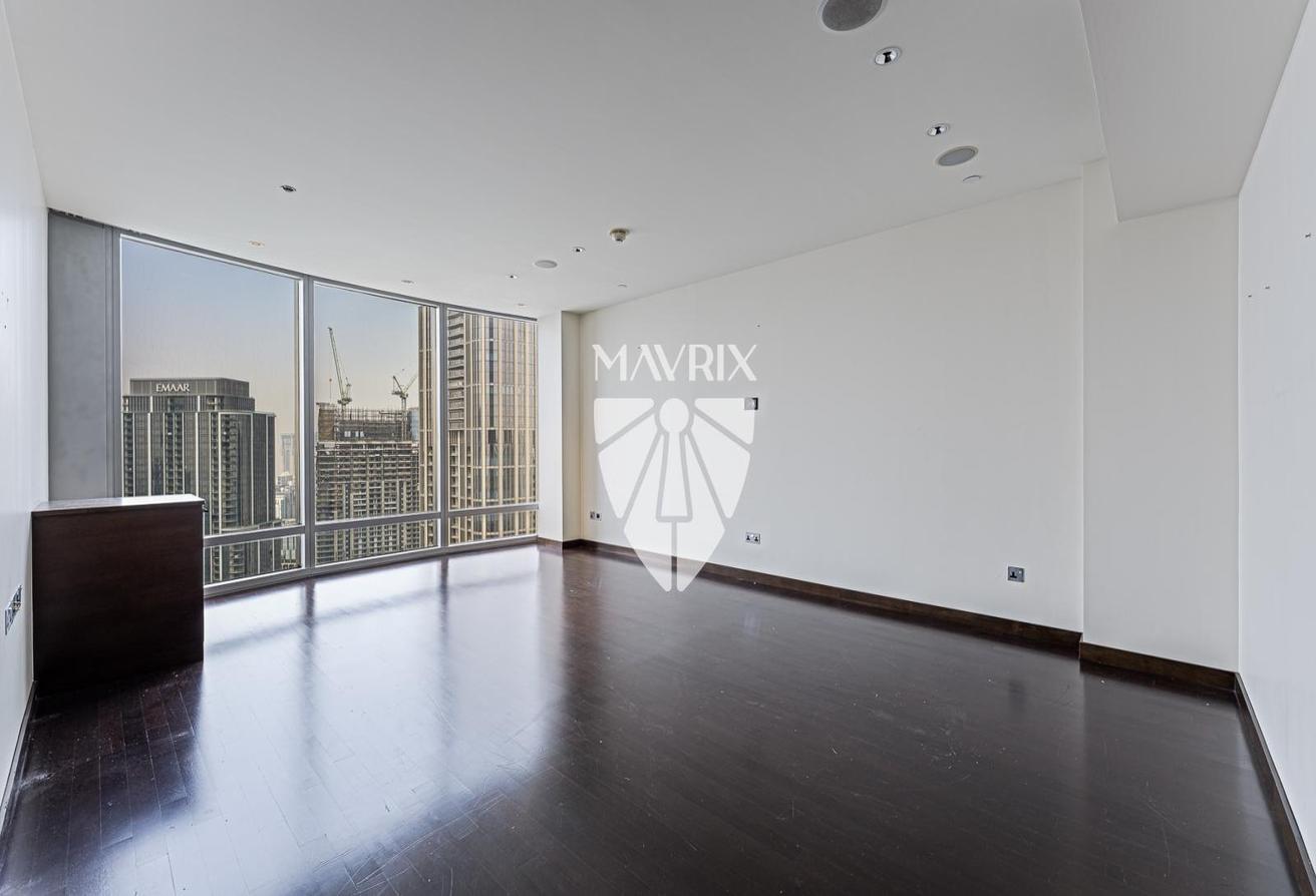 High Floor | Partial Fountain View | Unfurnished photo 12