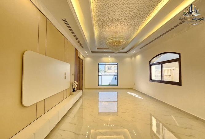 81524225 - Property Image 2