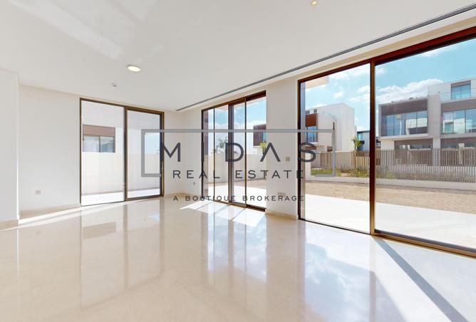 127013249 - Property Image 3