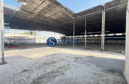 أرض - استوديو للايجار في المنطقة الصناعية رقم 6 - المنطقة الصناعية بالشارقة - الشارقة