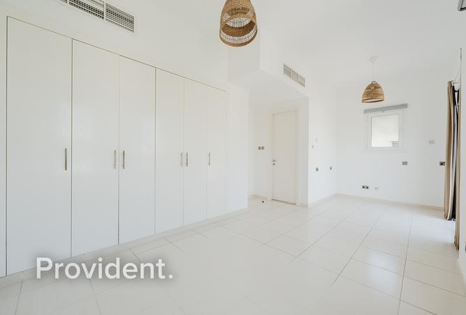85732131 - Property Image 3
