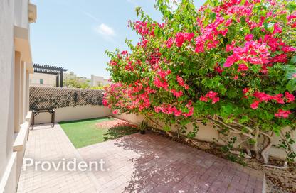 Villa - 2 Bedrooms - 3 Bathrooms for rent in Springs 14 - The Springs - Dubai Villa - 2 Bedrooms - 3 Bathrooms for rent in Springs 14 - The Springs - Dubai