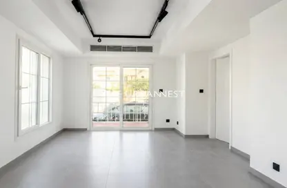 Villa - 2 Bedrooms - 3 Bathrooms for rent in Springs 11 - The Springs - Dubai Villa - 2 Bedrooms - 3 Bathrooms for rent in Springs 11 - The Springs - Dubai