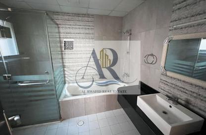 Villa - 5 Bedrooms - 6 Bathrooms for rent in Al Rumailah building - Al Rumailah 2 - Al Rumaila - Ajman