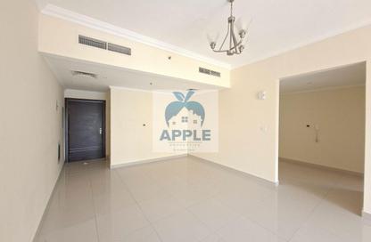 Apartment - 3 Bedrooms - 3 Bathrooms for rent in Muwailih Building - Muwaileh - Sharjah