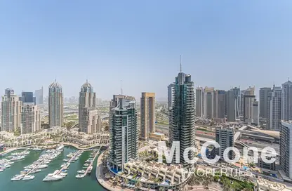 Apartment - 3 Bedrooms - 4 Bathrooms for rent in No.9 - Dubai Marina - Dubai