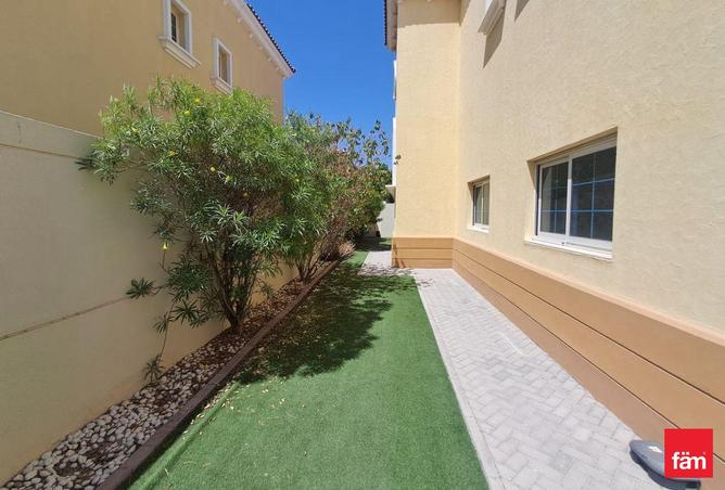 92709827 - Property Image 2