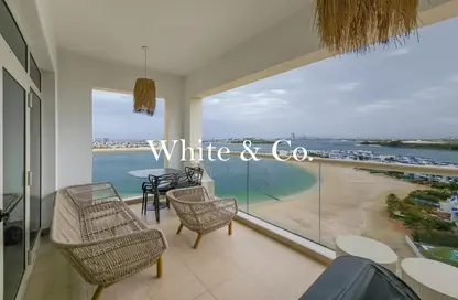 شقة - 2 غرف نوم - 4 حمامات للايجار في الحصير - مساكن شور لاين - نخلة جميرا - دبي