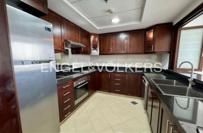 Apartment - 2 Bedrooms - 2 Bathrooms for rent in Golf Tower 1 - Golf Towers - The Views - Dubai