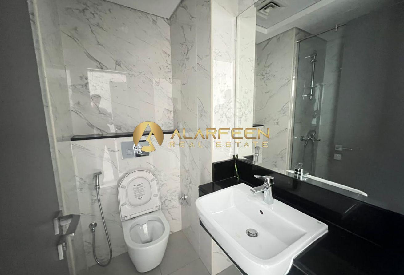 3BR Apartment | AAA Residence | City & Pool View photo 14