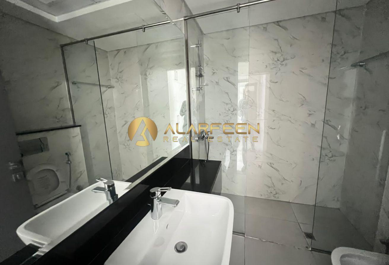 3BR Apartment | AAA Residence | City & Pool View photo 15