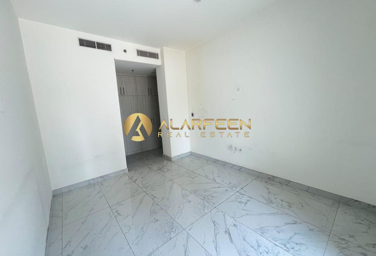 3BR Apartment | AAA Residence | City & Pool View photo 11