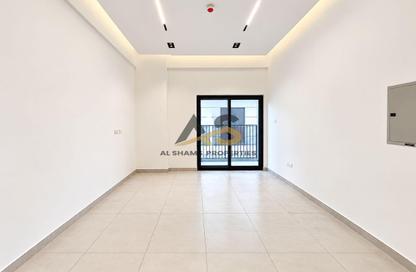Apartment - 1 - 1 for rent in Al Amir Abdullah Building - International City Phase 2 (Al Warsan 4) - Dubai Apartment - 1 - 1 for rent in Al Amir Abdullah Building - International City Phase 2 (Al Warsan 4) - Dubai