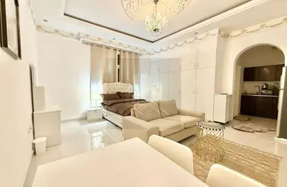 Apartment - Studio - 1 Bathroom for rent in Khalifa City A Villas - Khalifa City A - Khalifa City - Abu Dhabi
