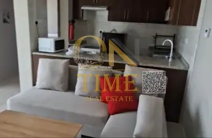 شقة - غرفة نوم - 2 حمامات للبيع في برج بحيرة الإمارات 1 - أبراج بحيرة الإمارات - مدينة الإمارات - عجمان