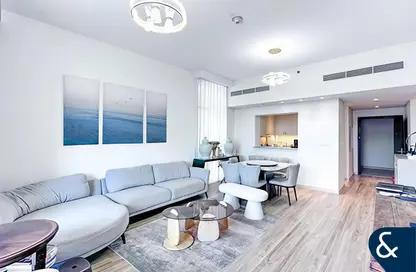 Apartment - 2 Bedrooms - 2 Bathrooms for rent in Boulevard Crescent Tower 1 - BLVD Crescent - Downtown Dubai - Dubai