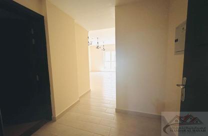 Apartment - 2 Bedrooms - 2 Bathrooms for rent in Muwaileh 29 Building - Muwaileh - Sharjah