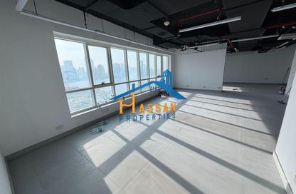 Office Space - Studio - 2 Bathrooms for rent in Business Tower - Al Majaz 2 - Al Majaz - Sharjah