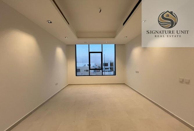 78182379 - Property Image 2