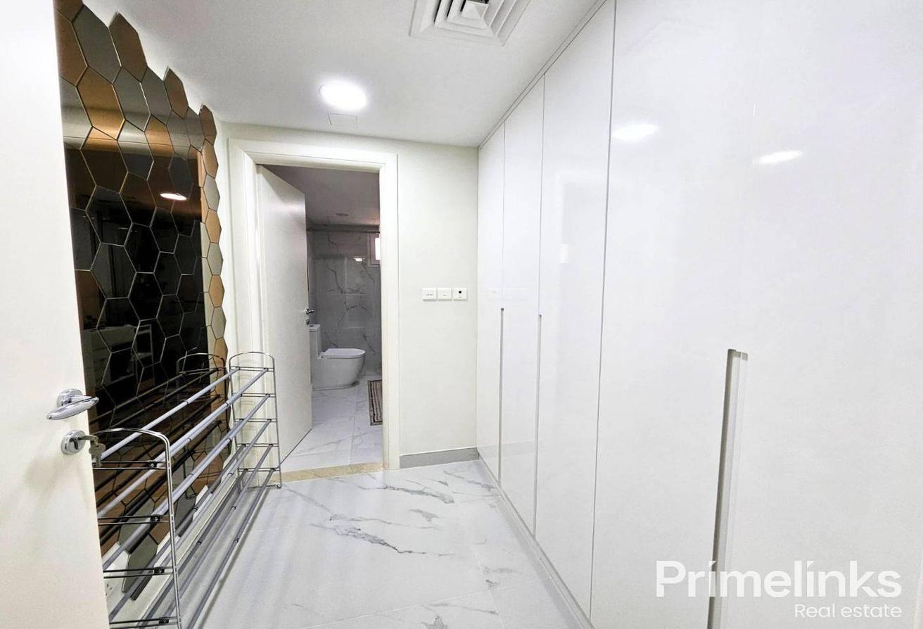 Private Pool | Vacant | Meadows 3 photo 19