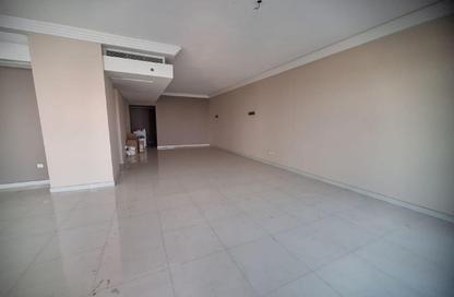 Apartment - 4 Bedrooms - 5 Bathrooms for rent in Riviera Tower - Al Majaz 3 - Al Majaz - Sharjah