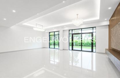 Villa - 5 Bedrooms - 1 Bathroom for rent in Whitefield - Damac Hills - Dubai