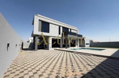 Villa - 4 Bedrooms - 6 Bathrooms for rent in Nad Al Sheba Villas - Nad Al Sheba 3 - Nad Al Sheba - Dubai