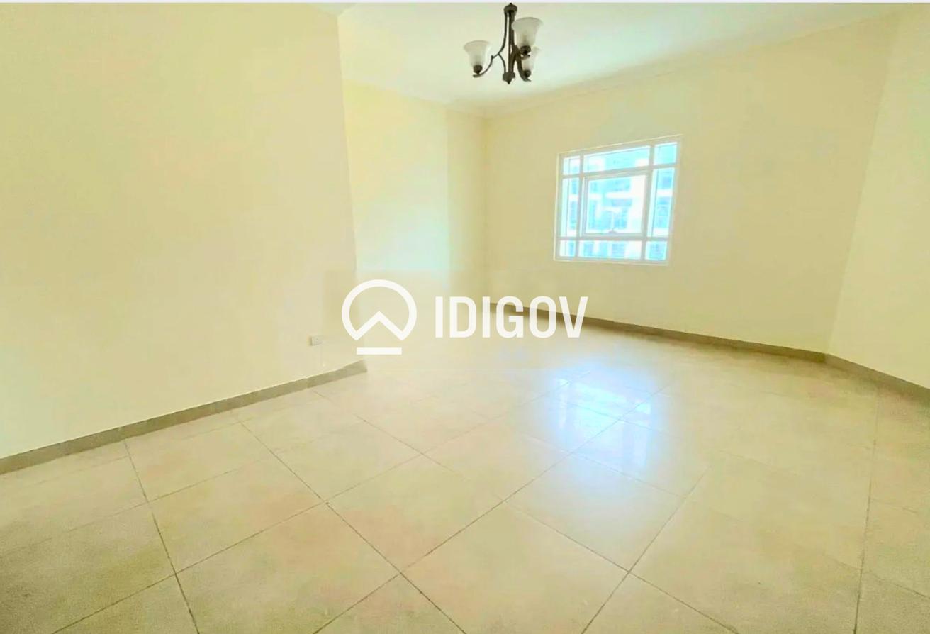 Spacious | Ready to Move in | Large Balcony photo 9
