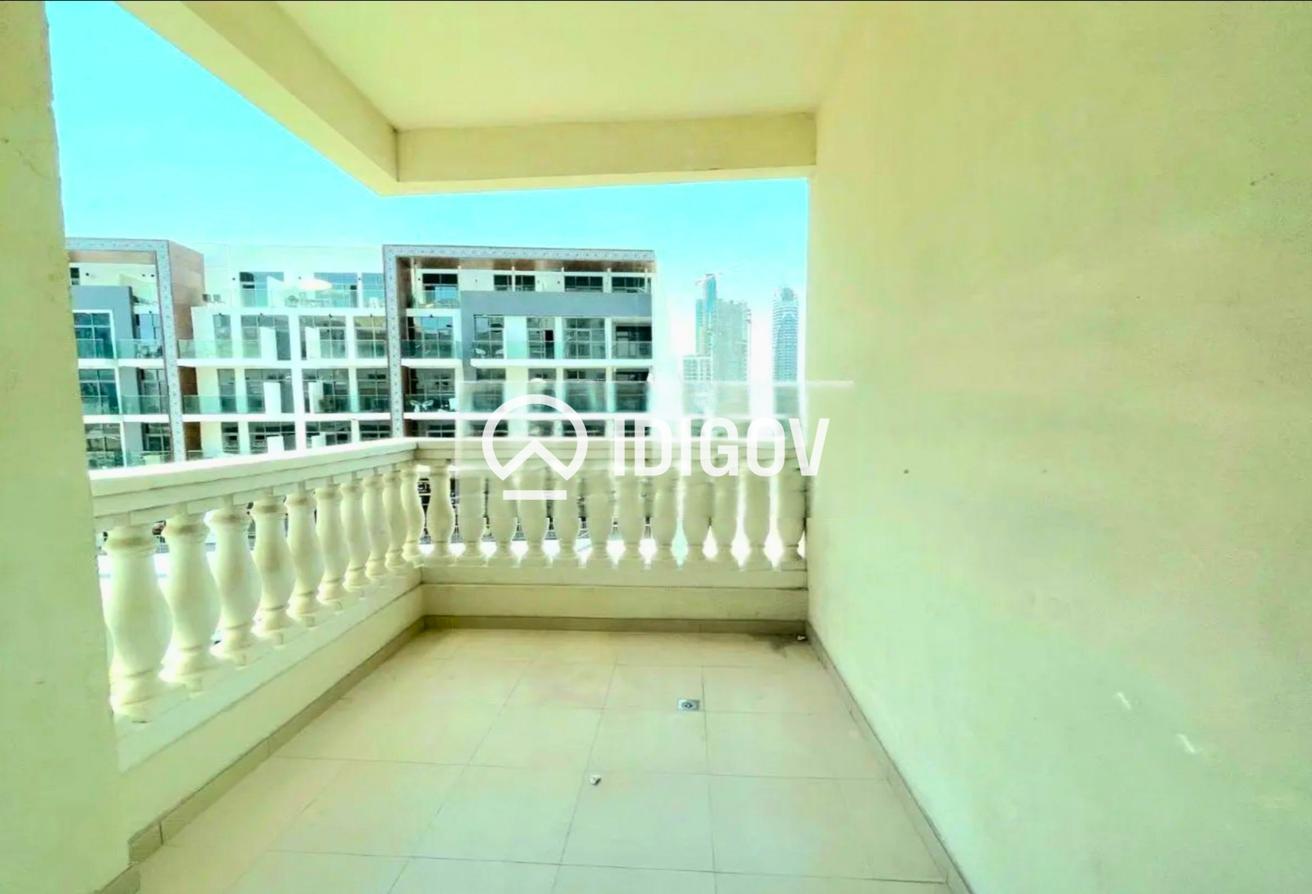Spacious | Ready to Move in | Large Balcony photo 8